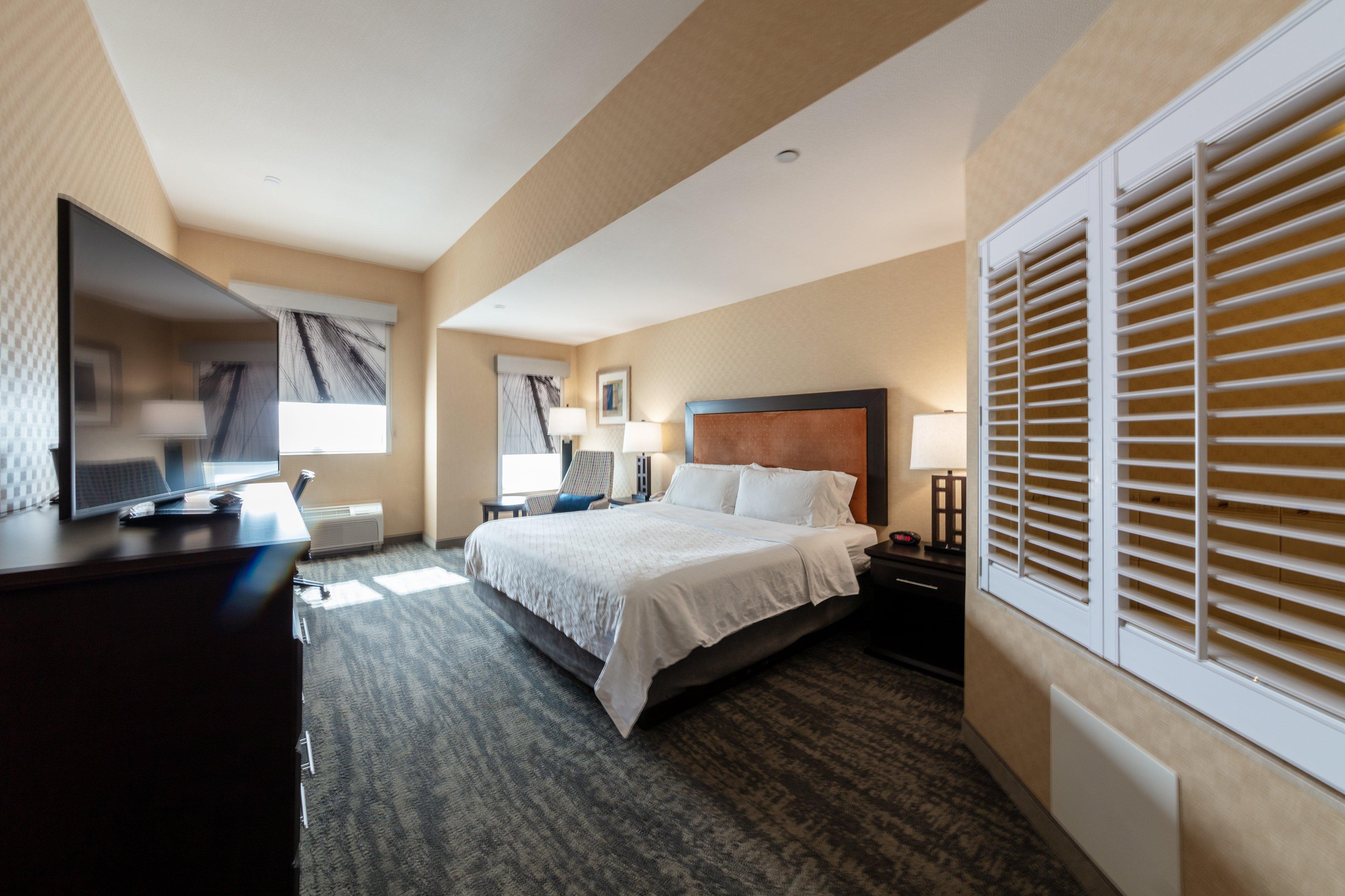Holiday Inn Express & Suites Riverport Richmond By Ihg Exterior foto